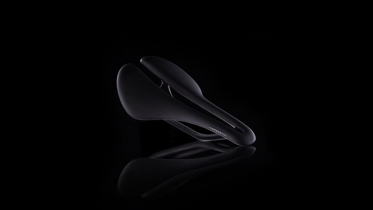 トレック RSLサドル 135mm×250mm サドル Bontrager Aeolus Pro Saddle（ボントレガー アイオロス