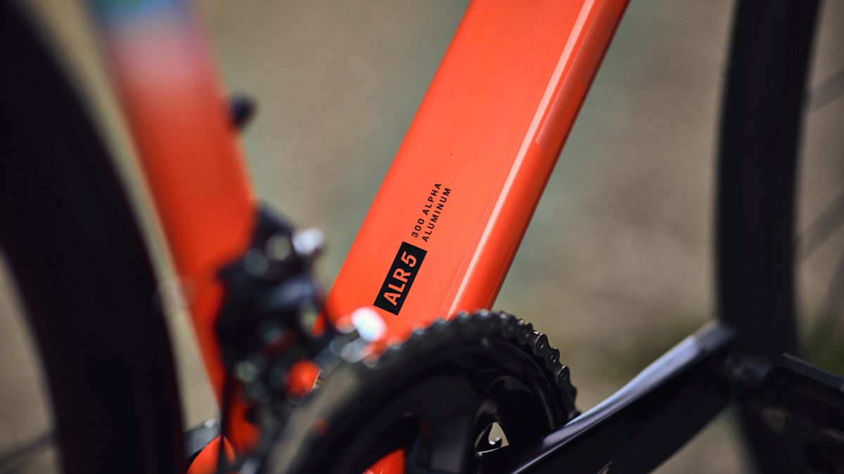 The ultimate featherweight