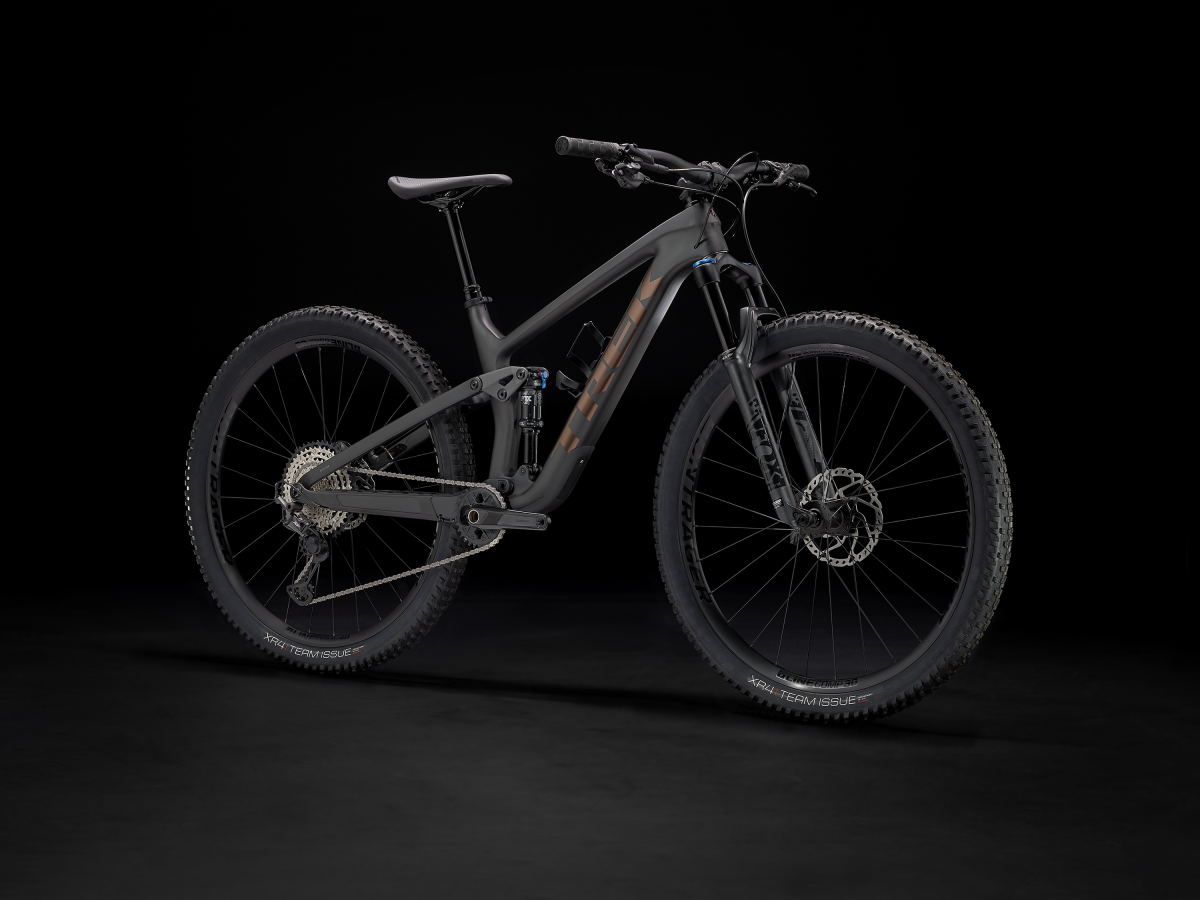 Trek carbon fiber clearance mountain bike