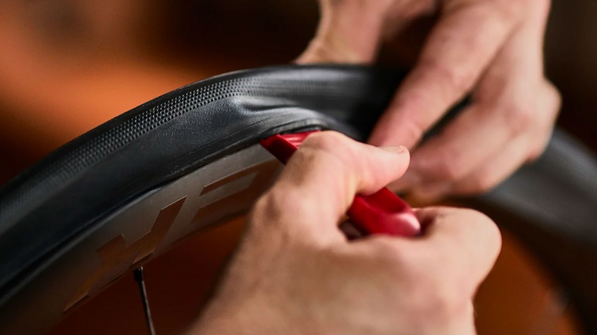 Bike tire repair kits & tools Trek Bikes