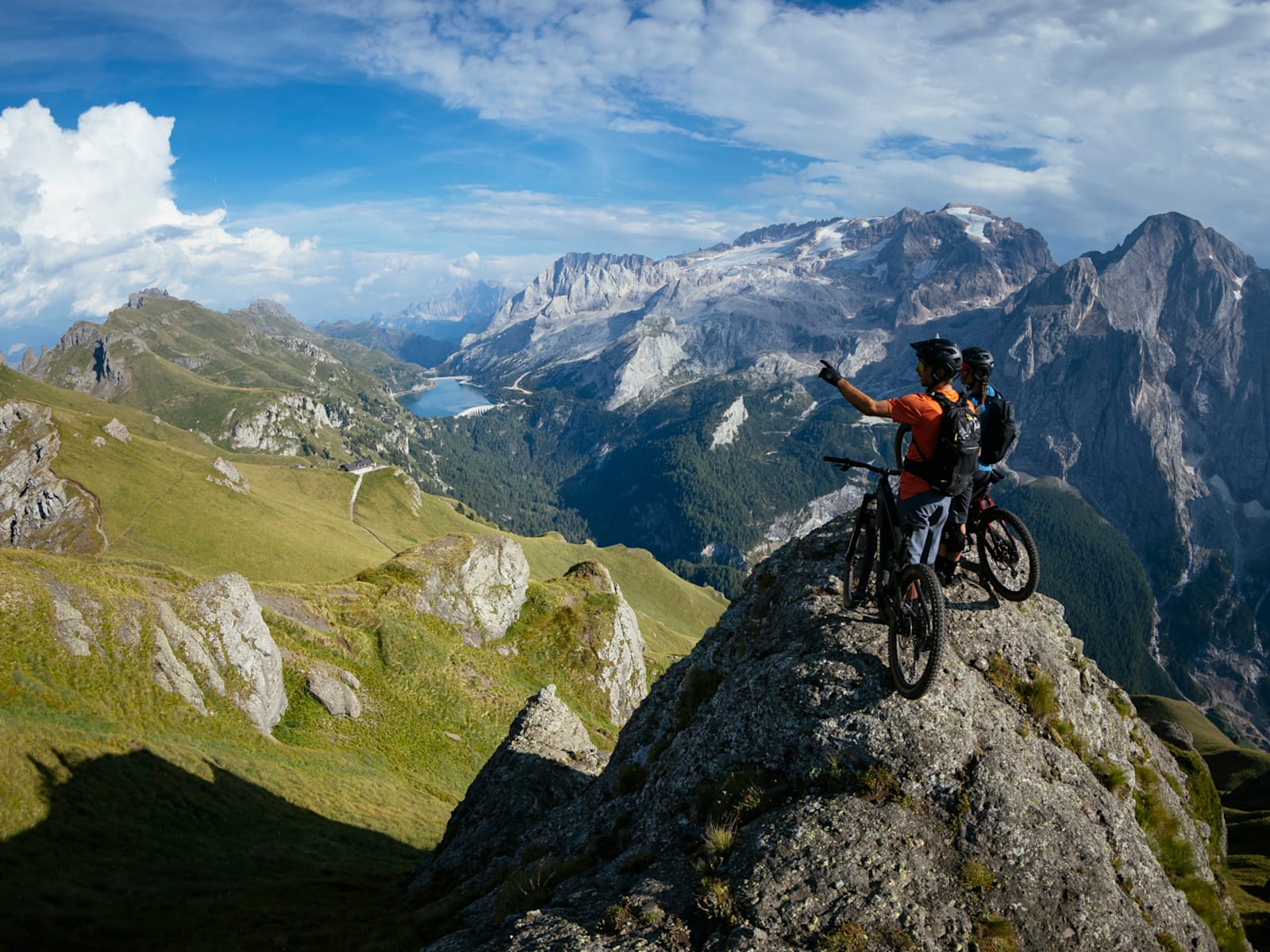 Rail+ 9.7 — 800 Wh. Domet za cijeli dan