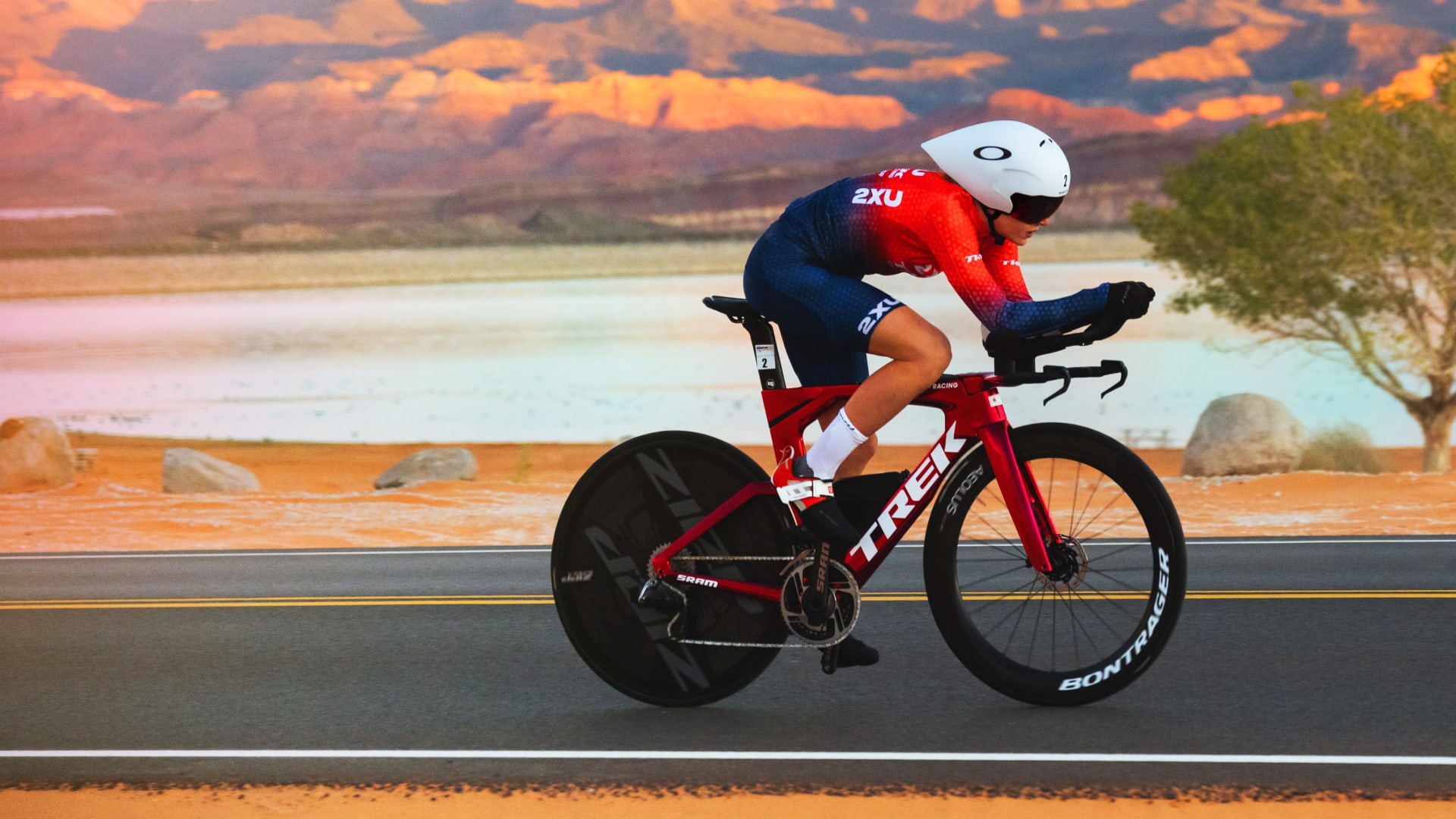 16x9_Triathlon_01