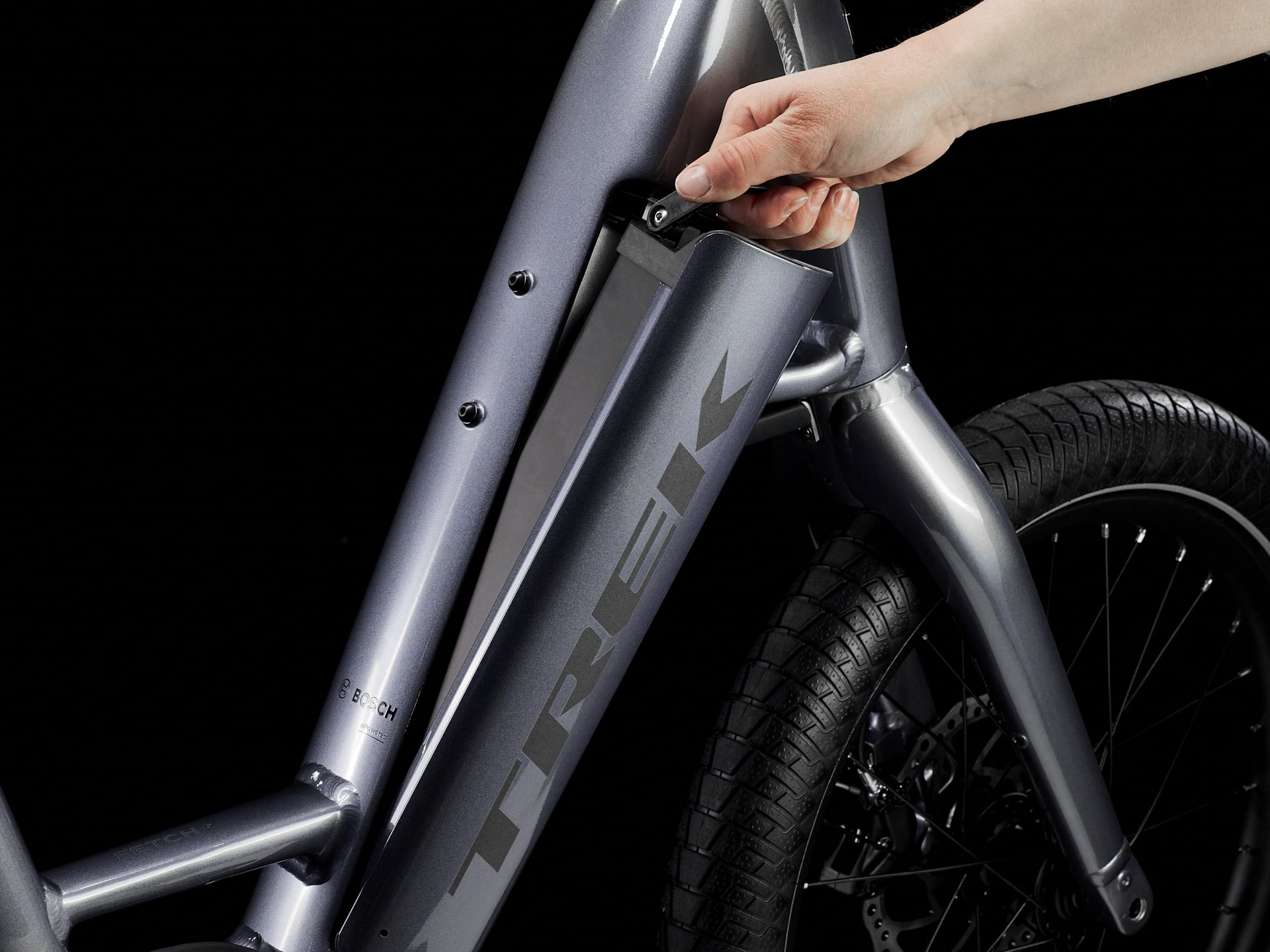 Trek Fetch+ 2 alternate angle or component detail on white background