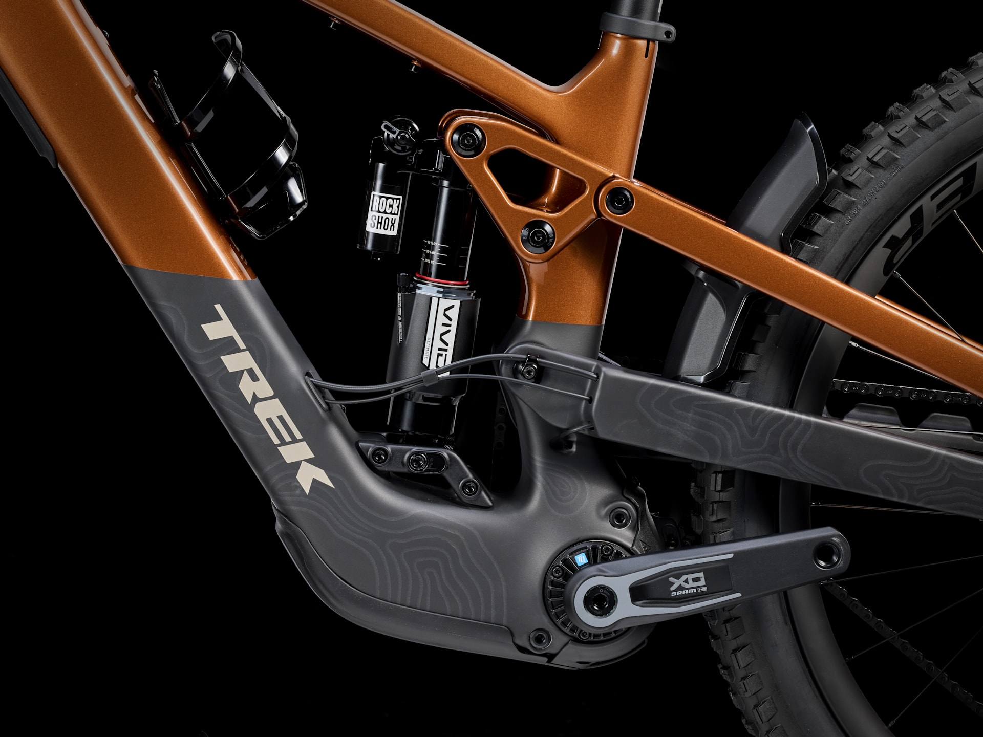 Trek Slash+ 9.9 X0 AXS T-Type alternate angle or component detail on white background