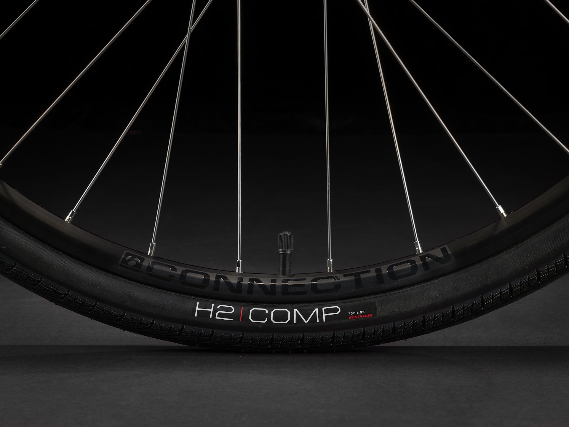 Trek FX 1 Disc with H2 Comp hybrid tire.