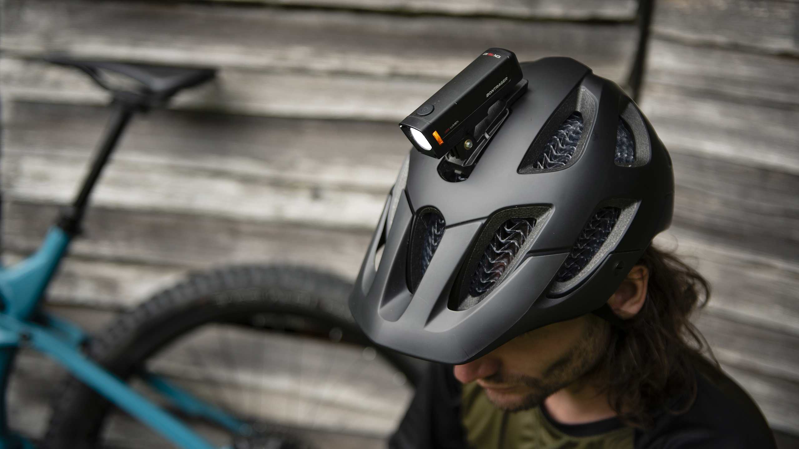 ライダーのあらゆるスタイルのためにTrekのバイク用ヘルメット - Trek