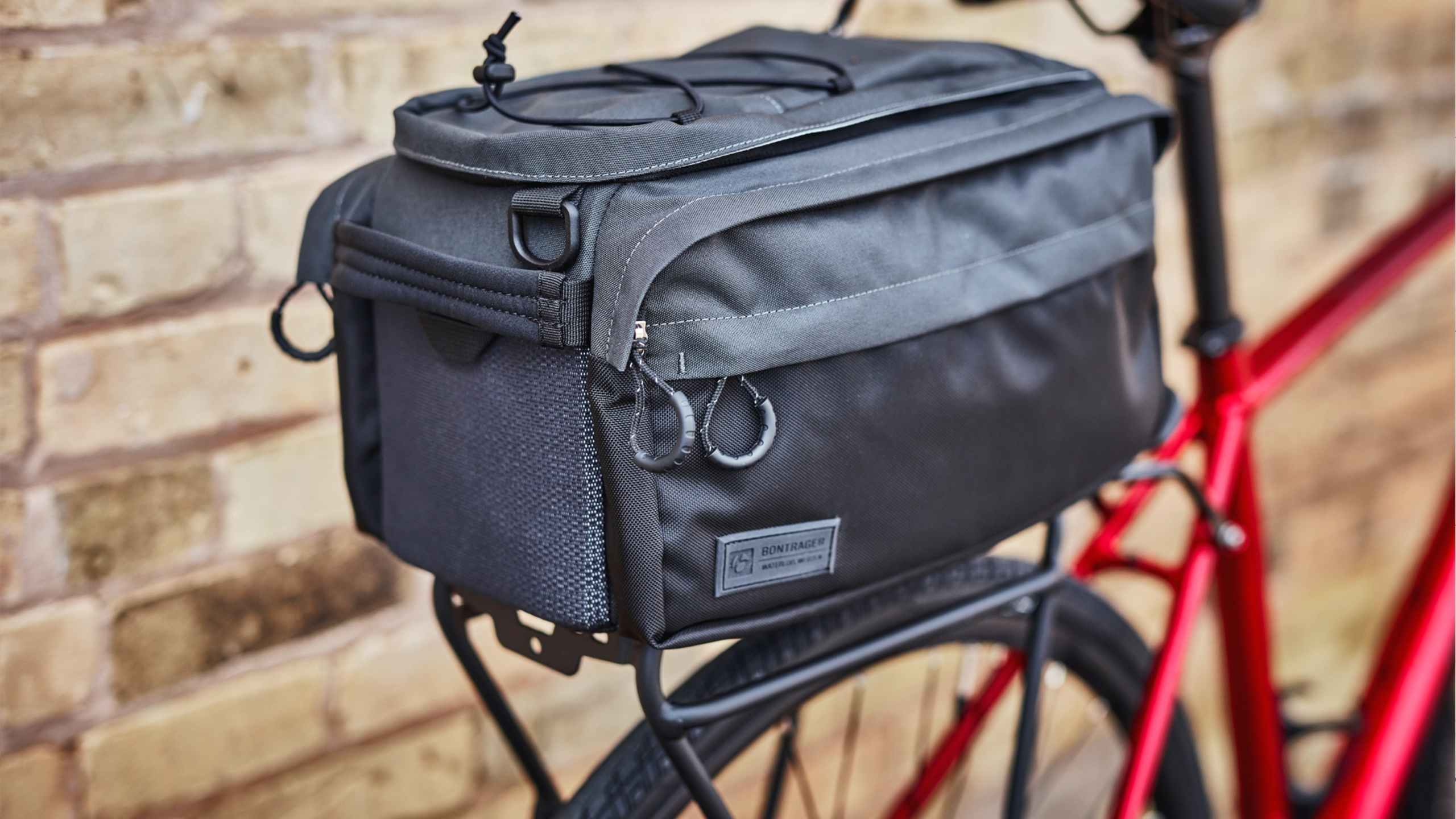 MIK RackおよびBag - Trek Bikes (JP)