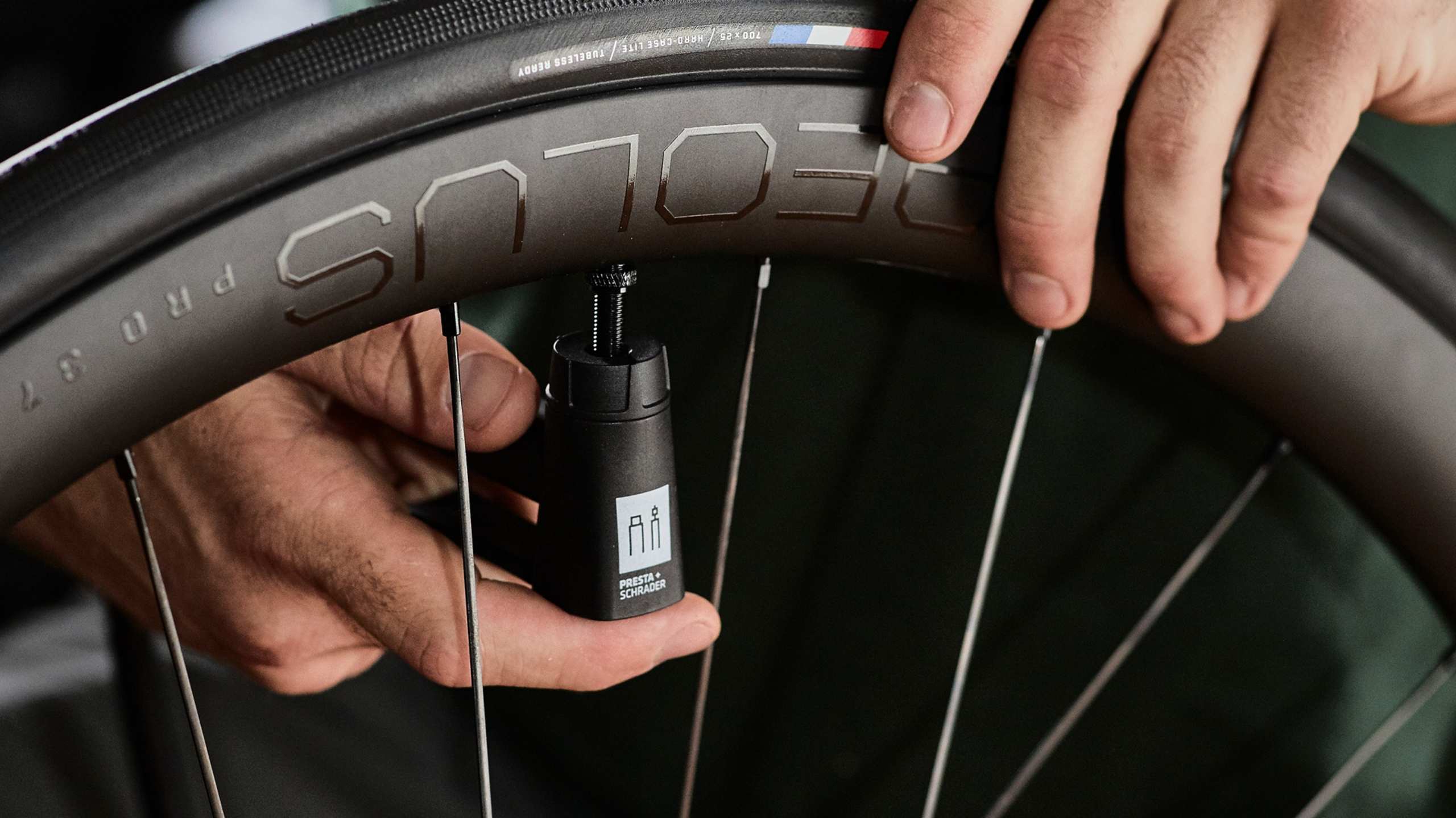 Bike Pump Accessories | Portable and Floor Pumps - Trek Bikes (JP)