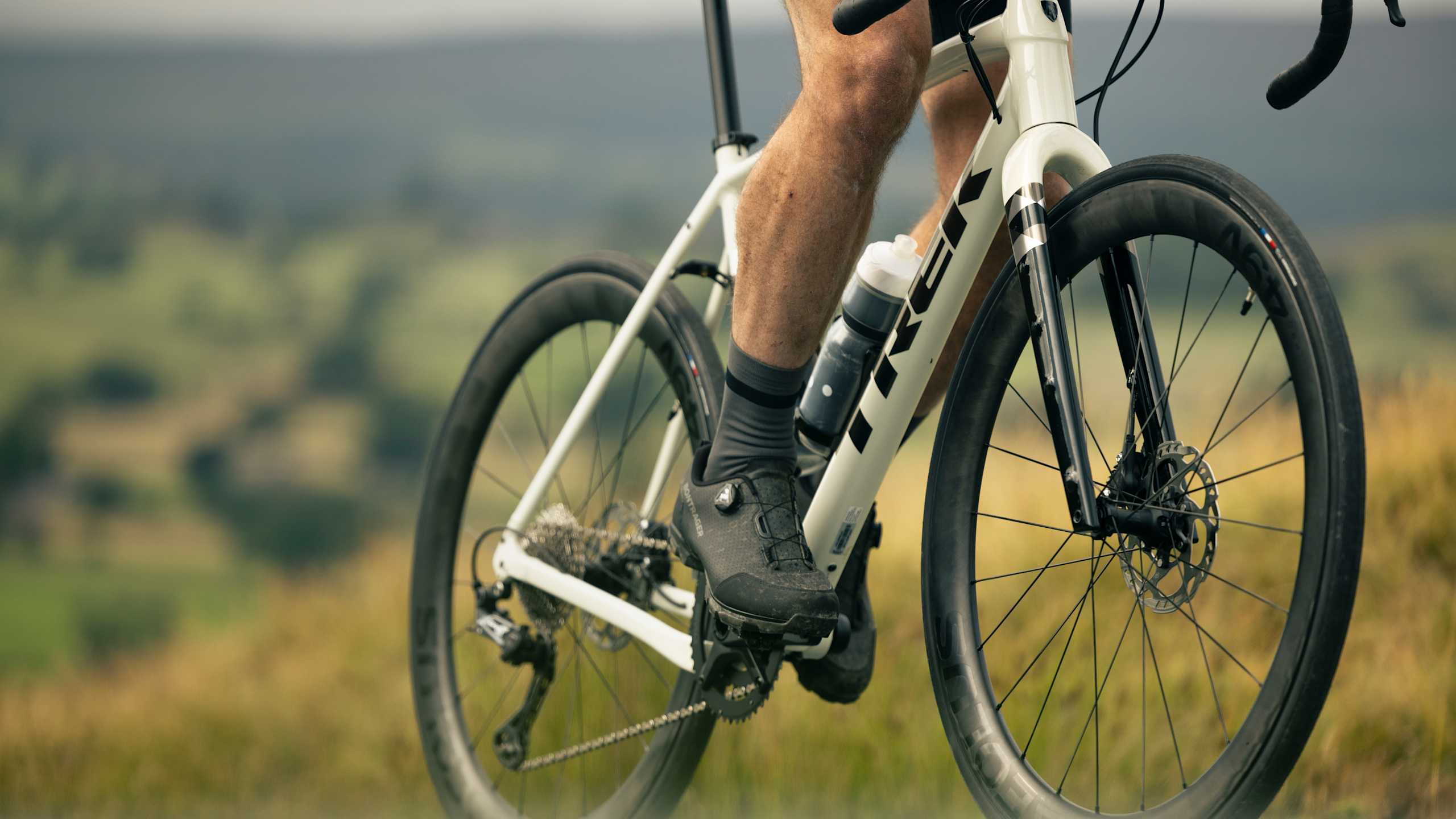 ロードバイクホイール - Trek Bikes (JP)