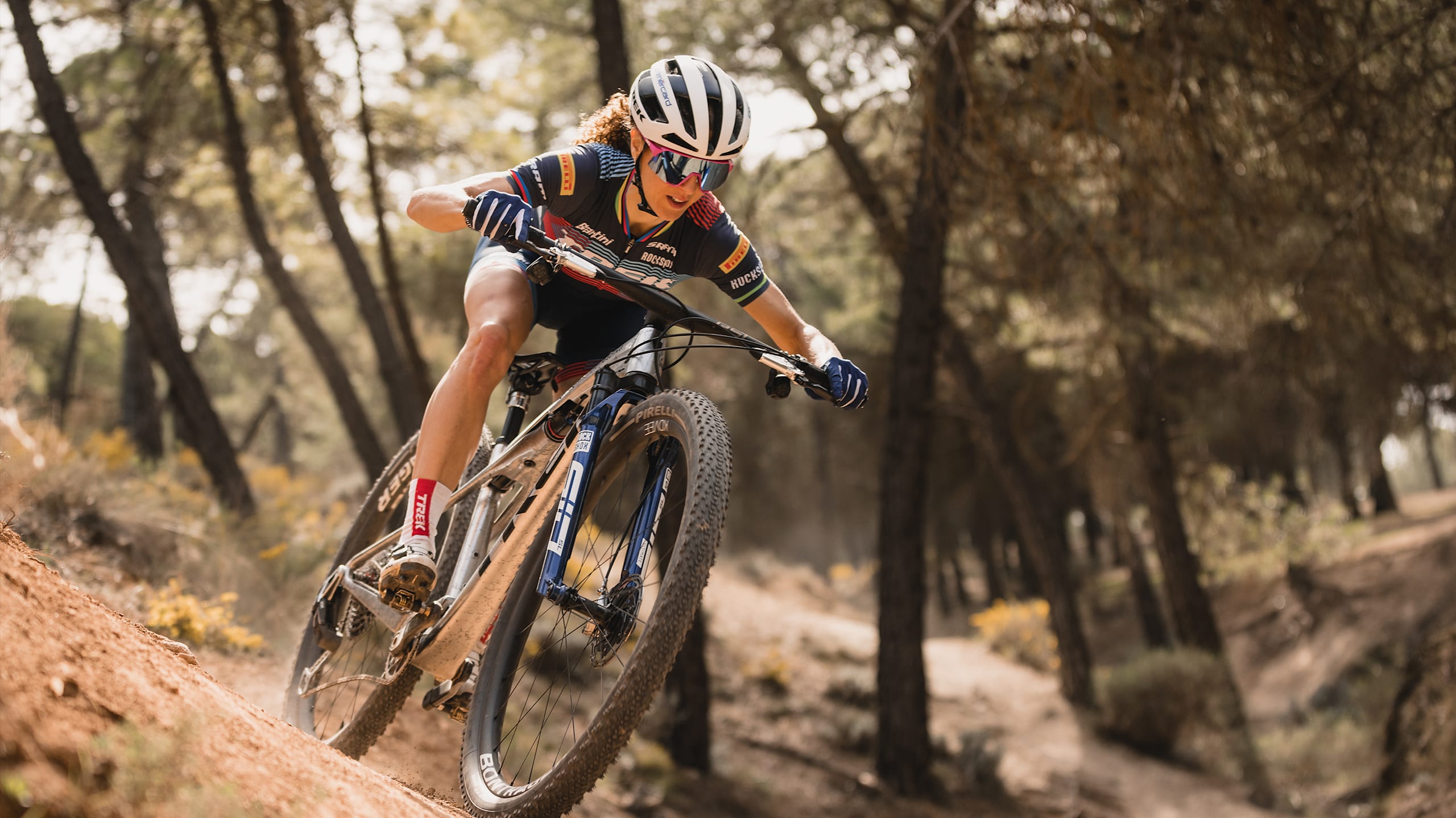 新型バイクを探そう - Trek Bikes (JP)
