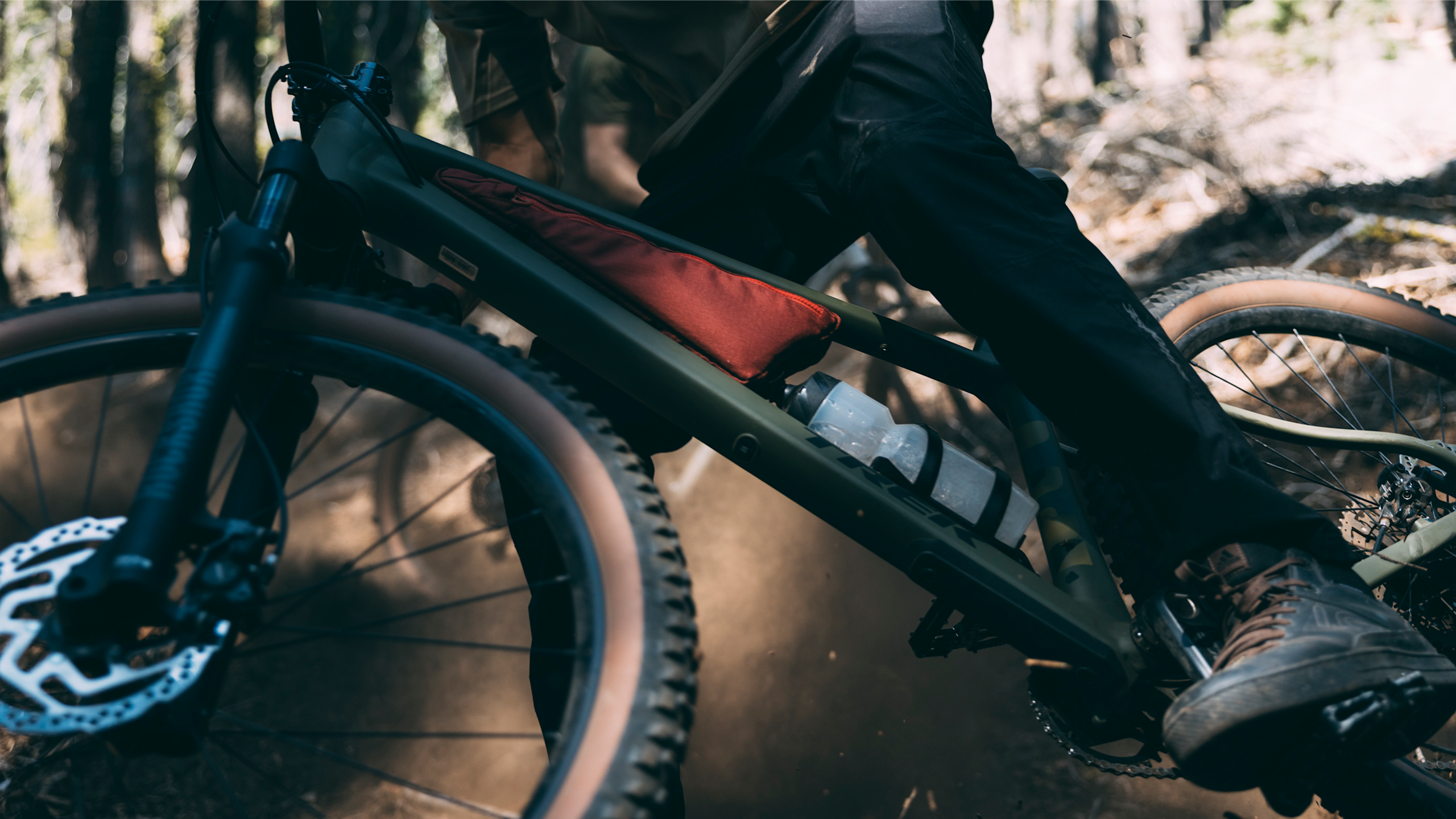 Roscoe compatible accessories - Trek Bikes