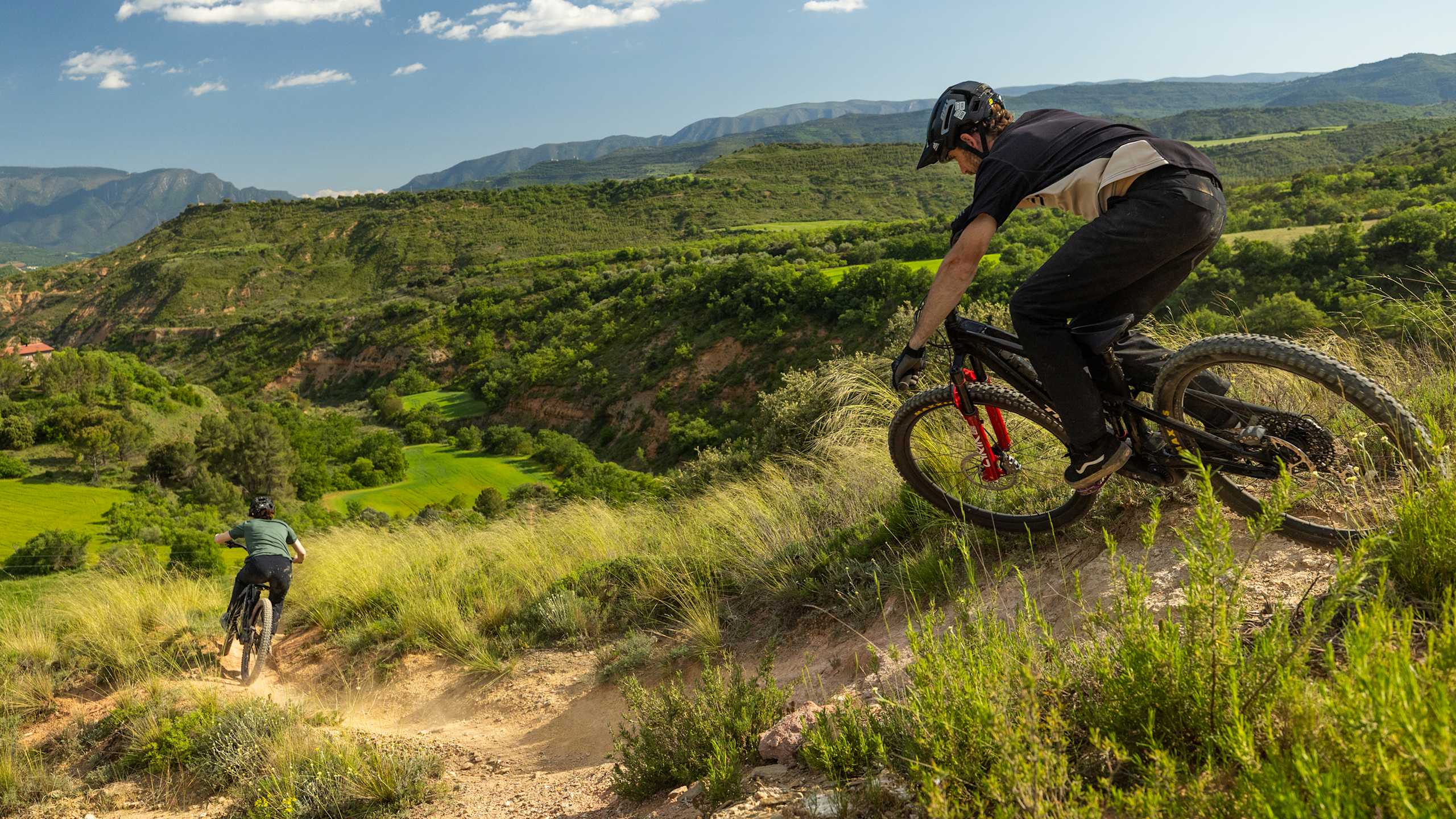 e-MTBで自然を走り尽くそう - Trekバイク - Trek Bikes (JP)