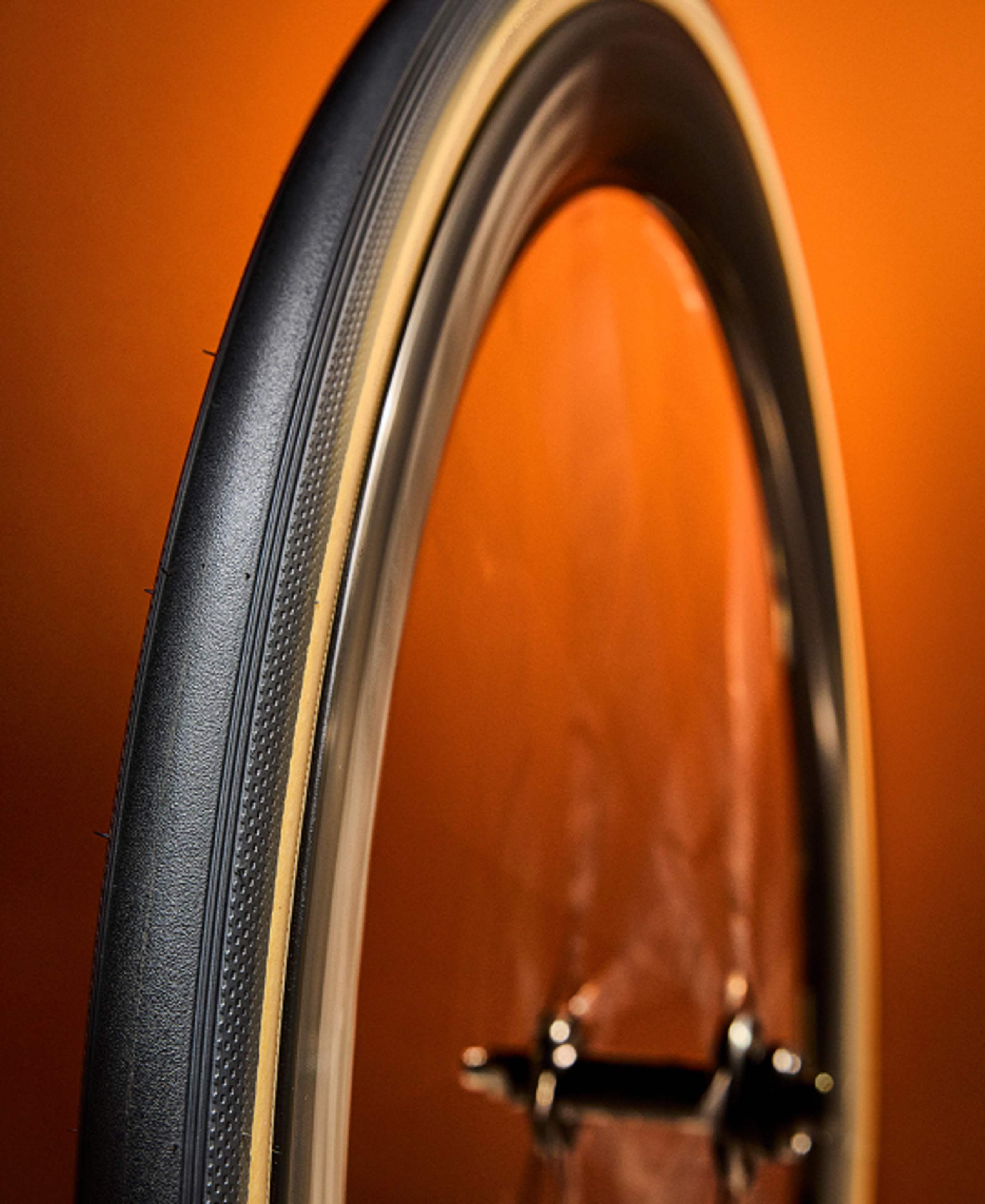 Bontrager Aeolus RSL TLR Road Tire - Trek Bikes