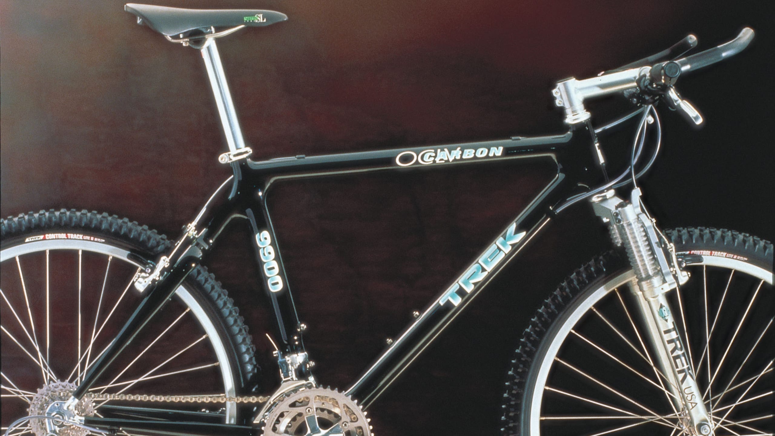 TrekのOCLVカーボンバイクテクノロジー - Trek Bikes (JP)