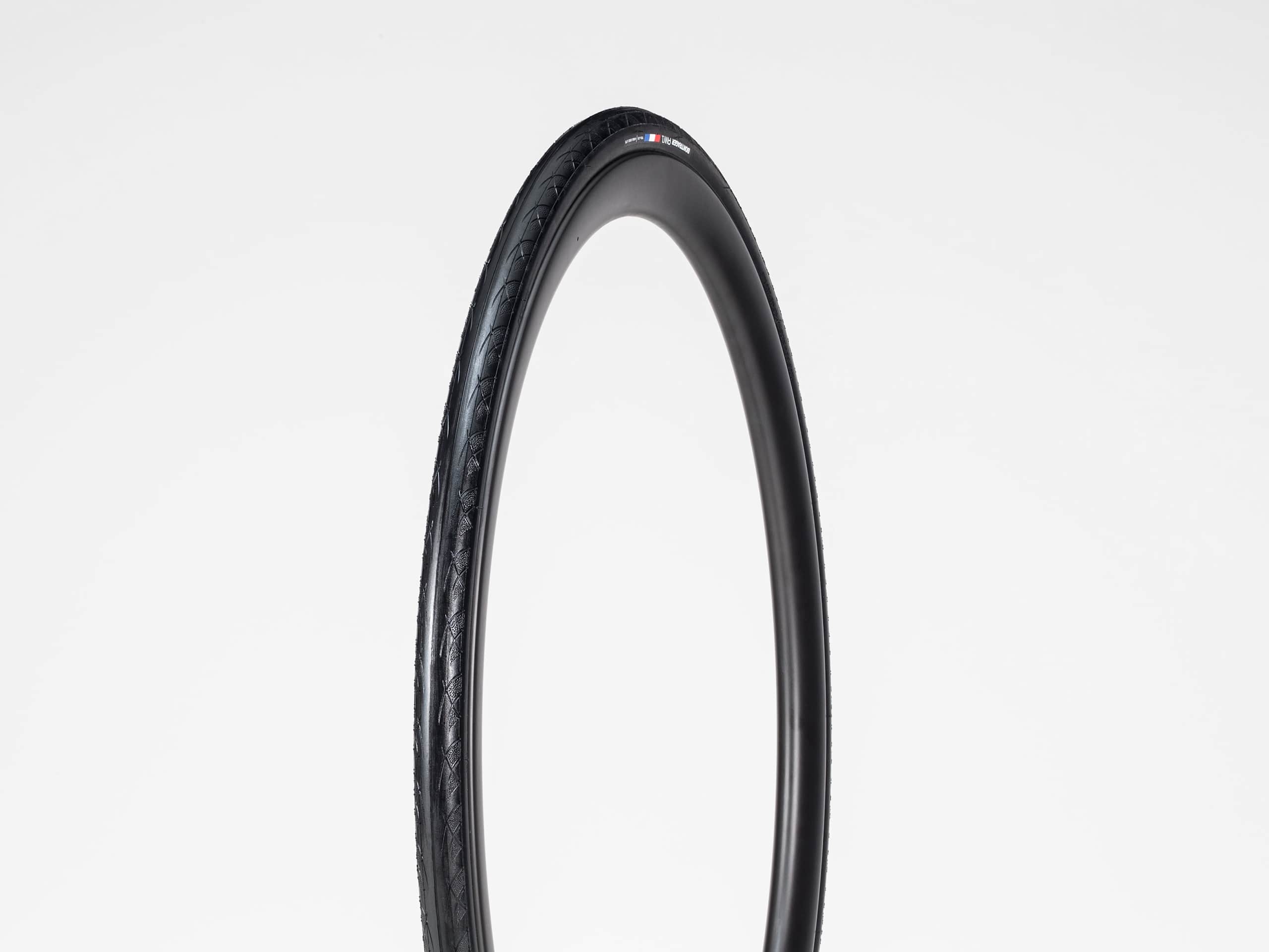 Bontrager R3 Hard-Case Lite Road Tire - Trek Bikes