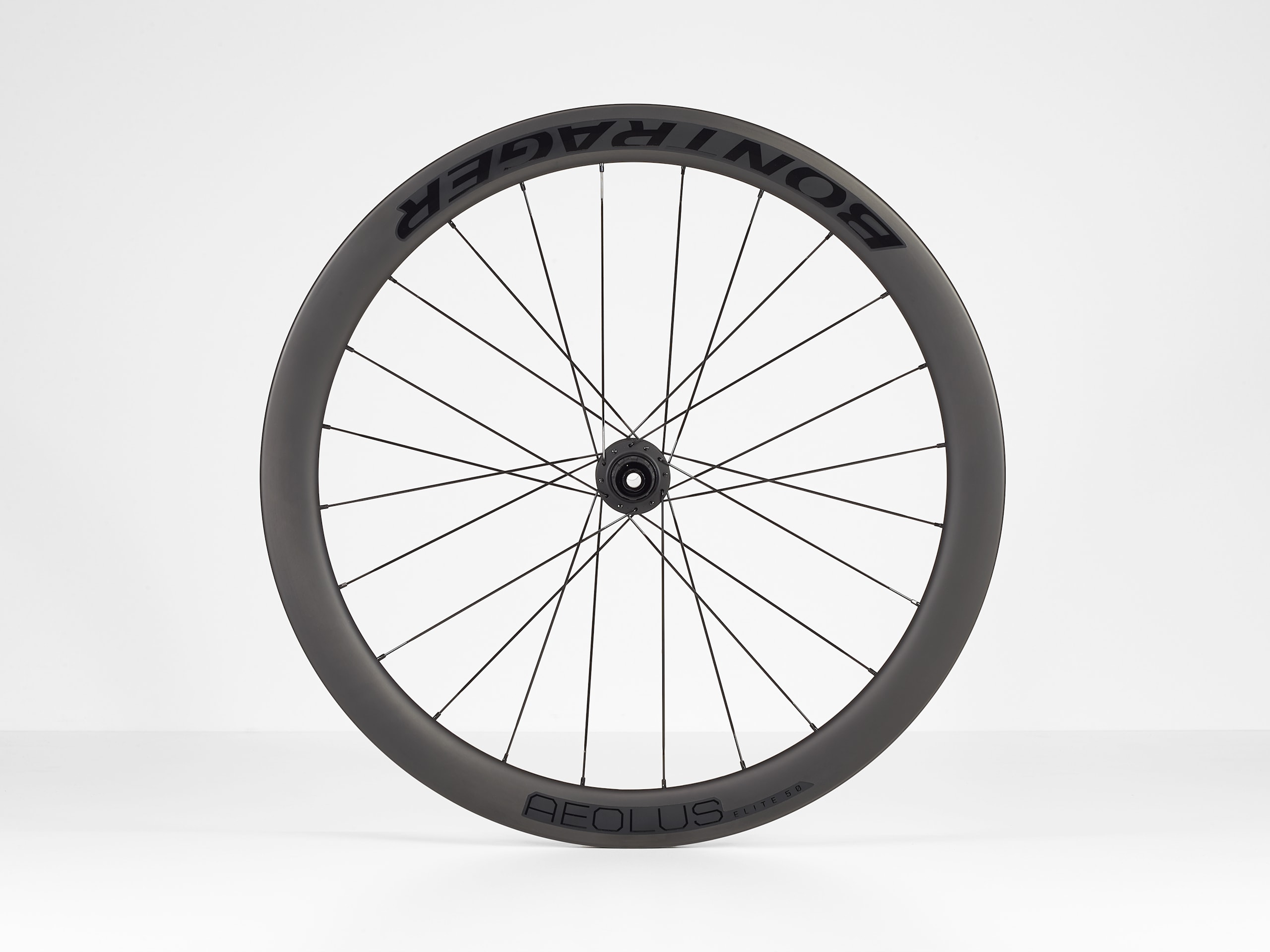 Bontrager Aeolus XXX 4 カーボンホイール 前後 Bontrager Aeolus XXX 4 TLR Disc Clincher ロードホイール - Trek