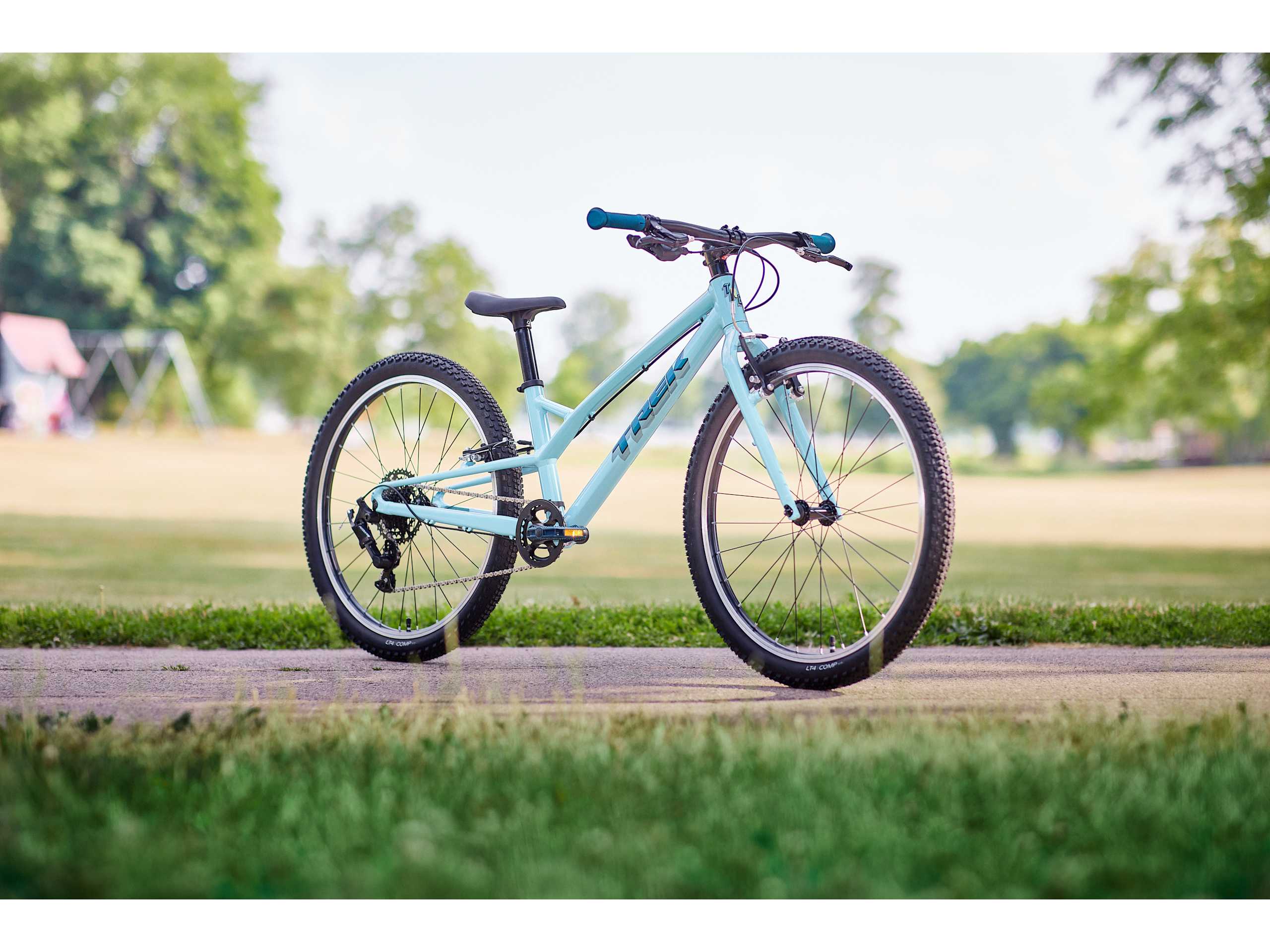 Premium Kids Bike: Trek Wahoo Series for Young Riders