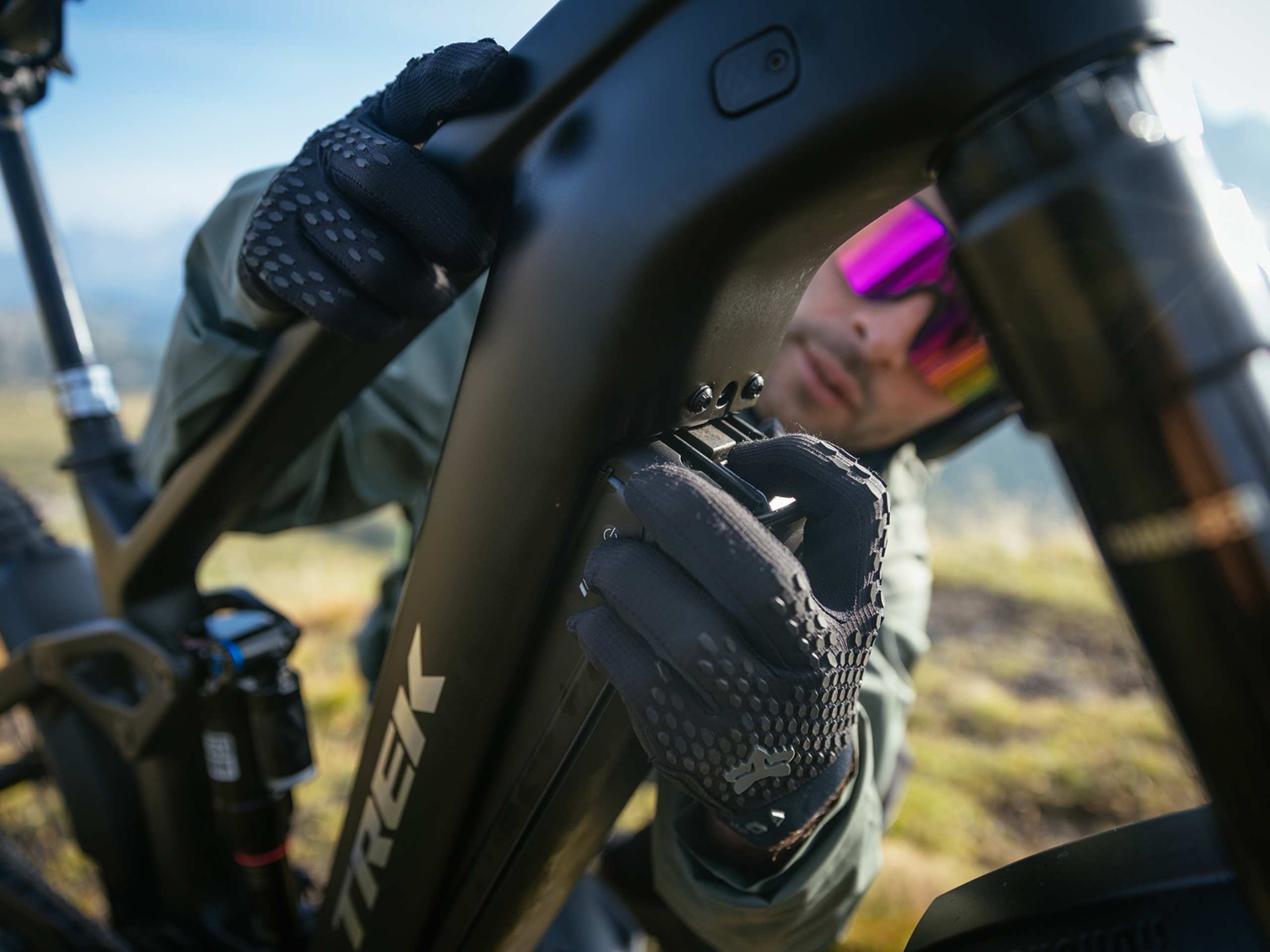 e-MTBで自然を走り尽くそう - Trekバイク - Trek Bikes (JP)