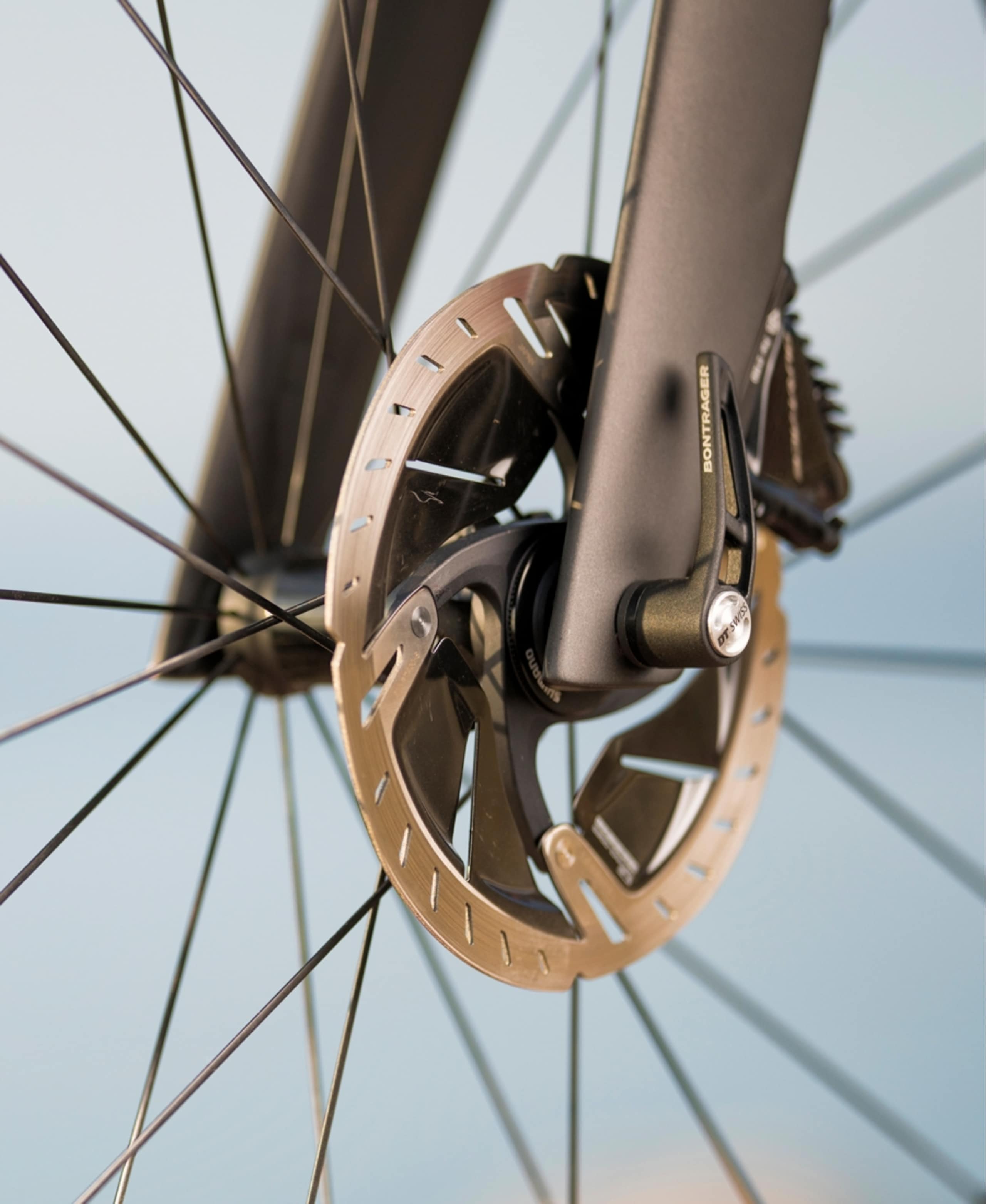 TREK ロードバイク ディスクブレーキ搭載モデル ディスクブレーキ搭載