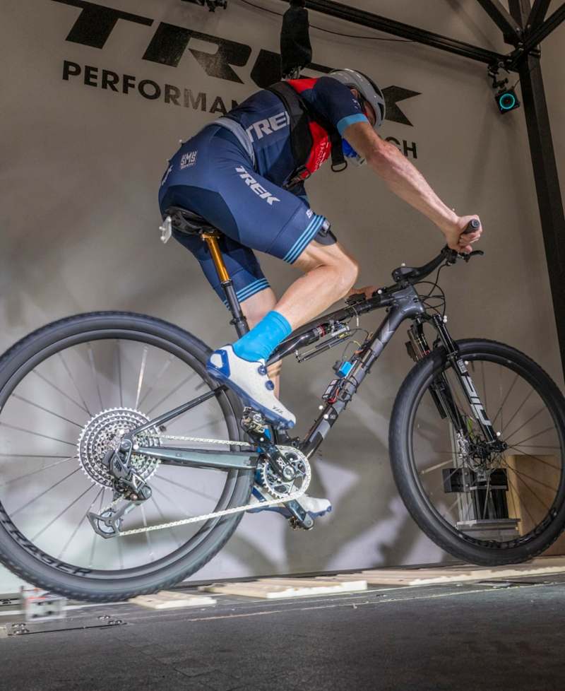 Trek Supercaliber SLR 9.8 X0 Flight Attendant Gen 2 5